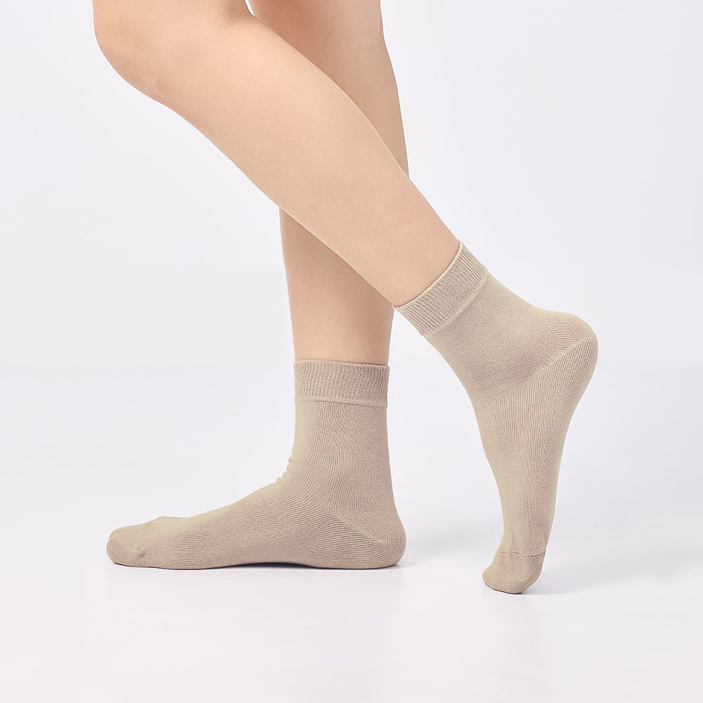 寬版高彈棉紗素面短襪