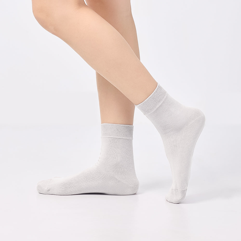 寬版高彈棉紗素面短襪